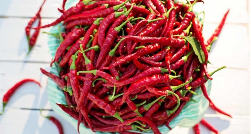 cayenne peppers 2779833 1280