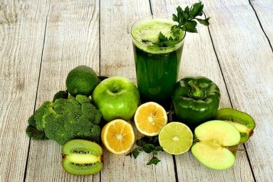 succo di frutta e verdura verde